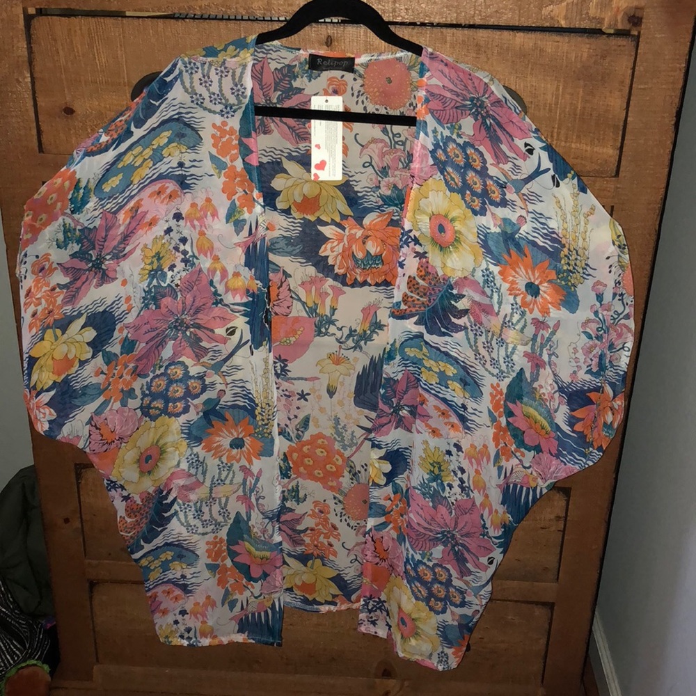NWT Psychedelic one size kimono